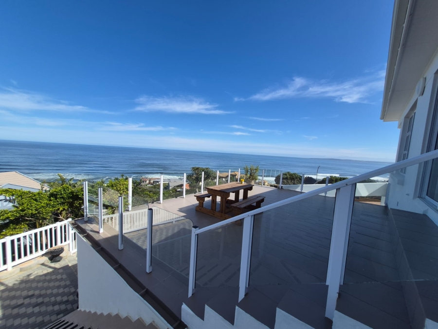 5 Bedroom Property for Sale in Dana Bay Western Cape